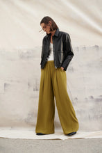 Anthea Pant